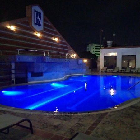 Executive Suites Valencia Eksteriør billede