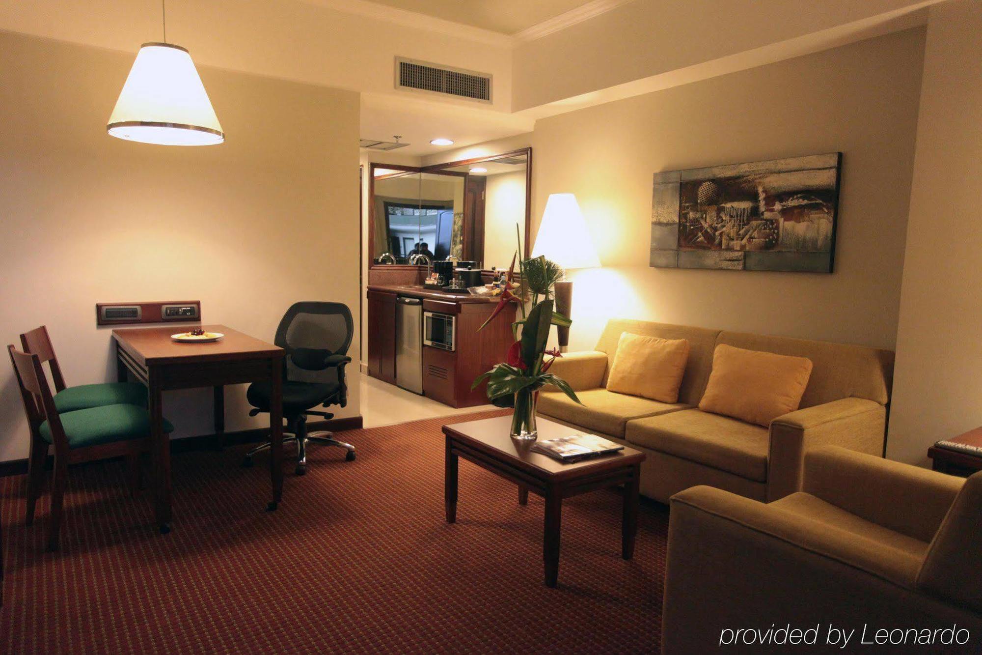 Executive Suites Valencia Værelse billede